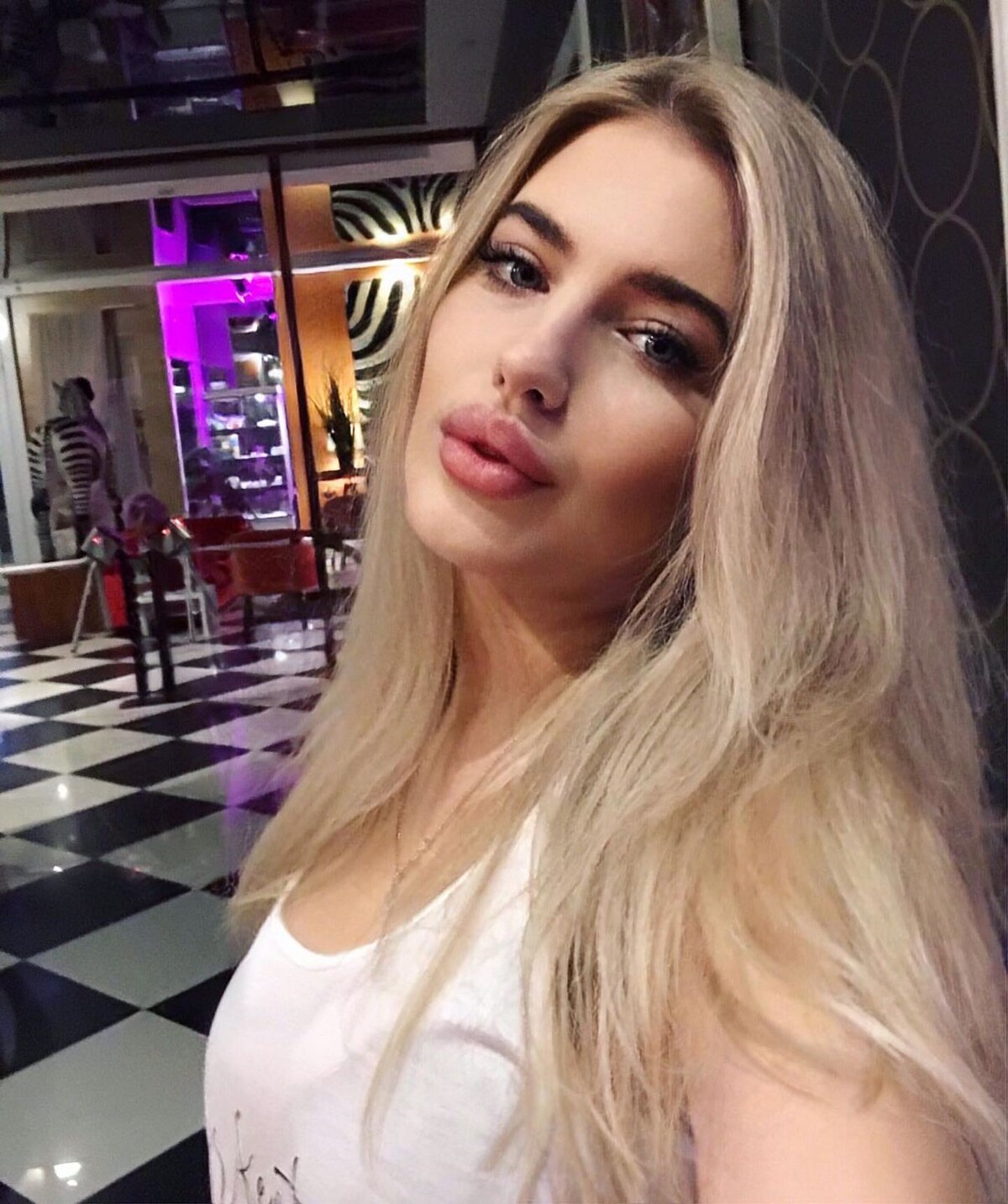 Эскорт Орел